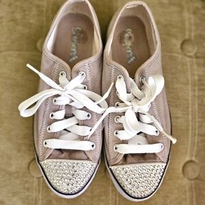 Skechers tan sneakers with bling at toes sz 9